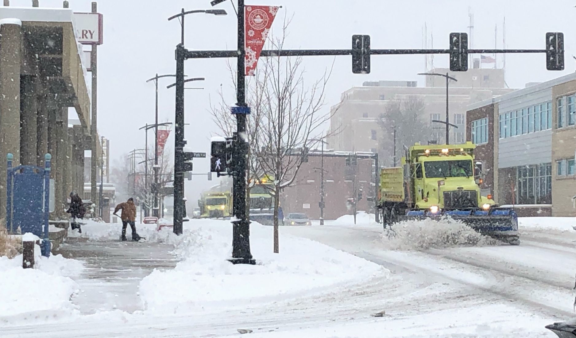 Snow in downtown Decatur